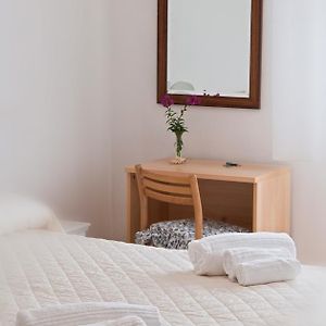 Camera standard con letto king size